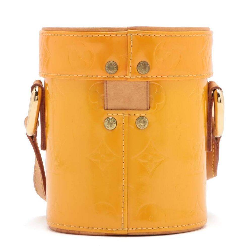 Louis Vuitton Vernis Place Astor Bag Shoulder YELLOW